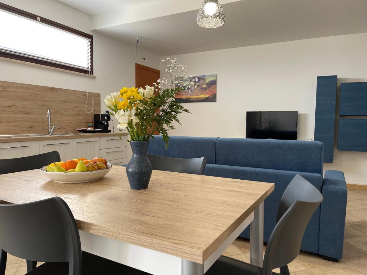 Gioia'S House Apartment Custonaci Bagian luar foto